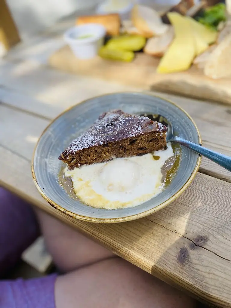 Menu_The Greyhound_Carshalton_image_7