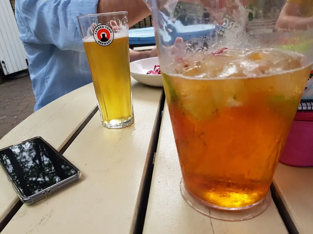 Menu_The Greyhound_Carshalton_image_9