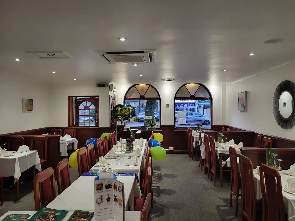 Saint Martins restaurant in Carshalton