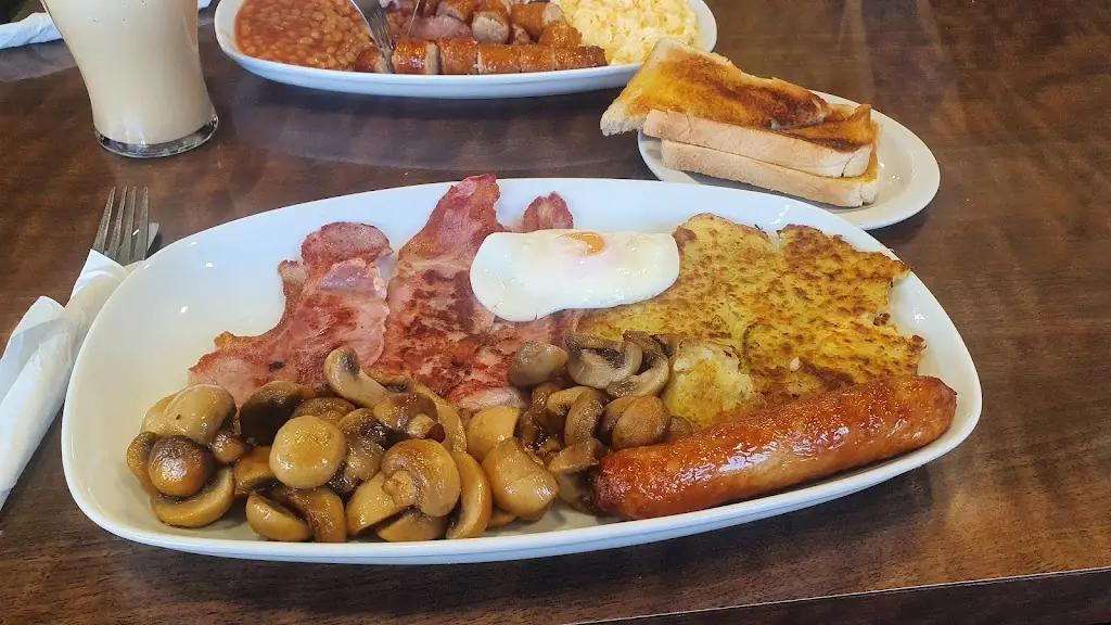 Menu_George's Cafe_Carshalton_image_9