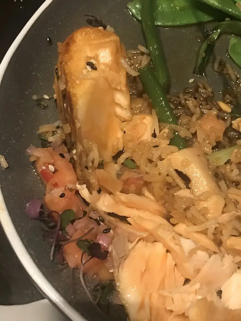 kitten 241_Spotlight Bar & Restaurant_Carshalton_review