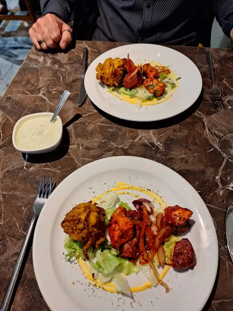Gary Cable_Sakura Indian_Carshalton_review