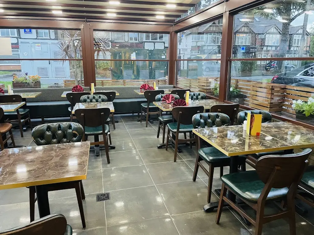 Sakura Indian restaurant in Carshalton