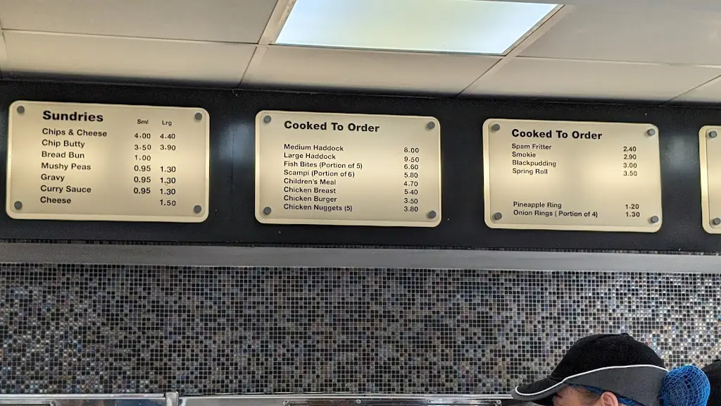 Menu_Harbour Fish Bar_Amble_image_3