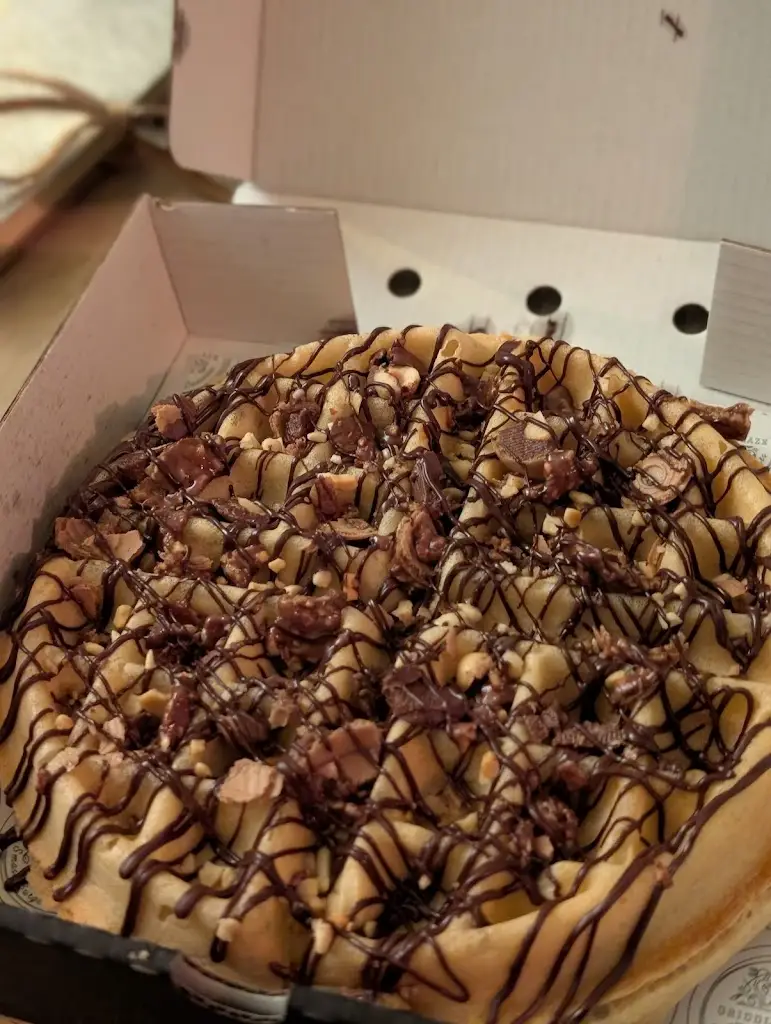 Eleena Rathaur_Griddle And Glaze_Castle Donington_review