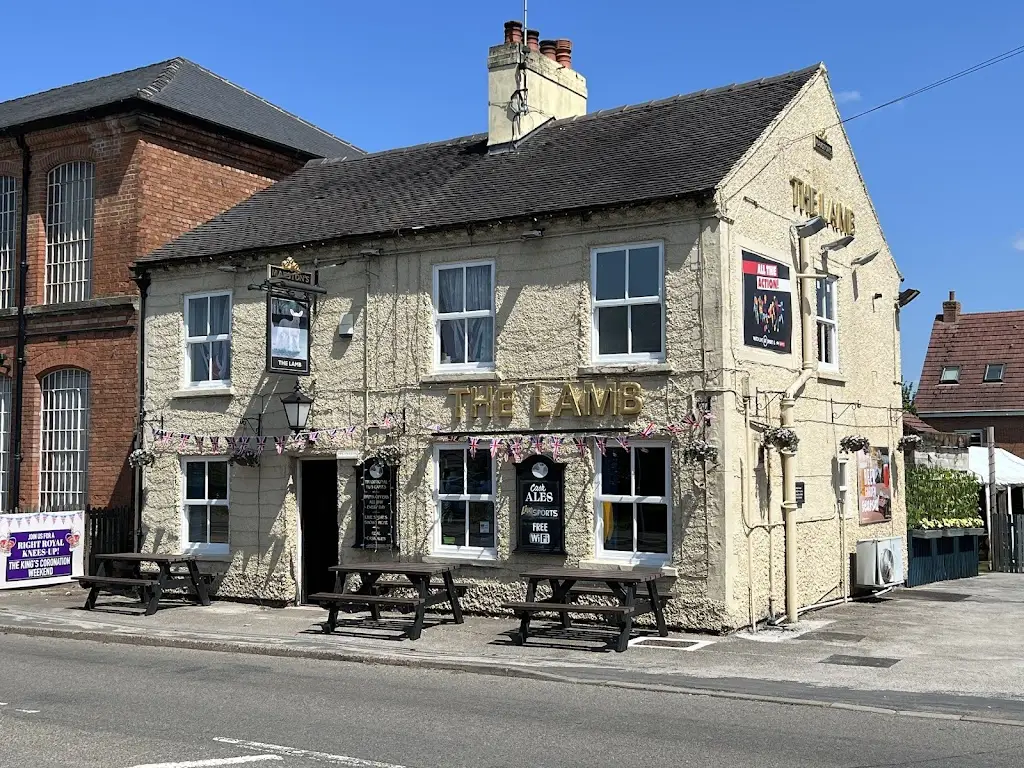 Lamb Inn_Castle Donington_slider_image_2