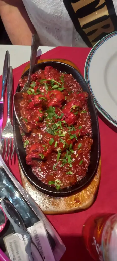 Kam_Gandhi_Castle Donington_review