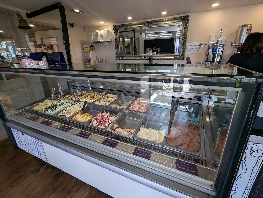 Stephen Psallidas_Spurreli_Amble_review