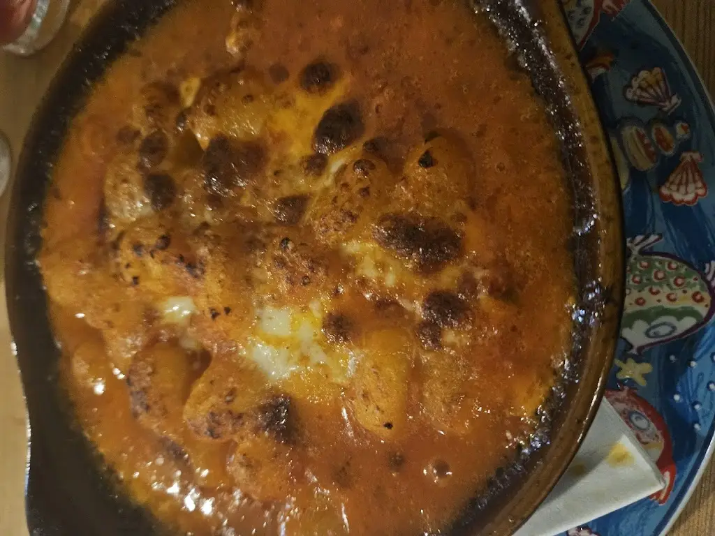 420_Auction Eats_Catterall_review