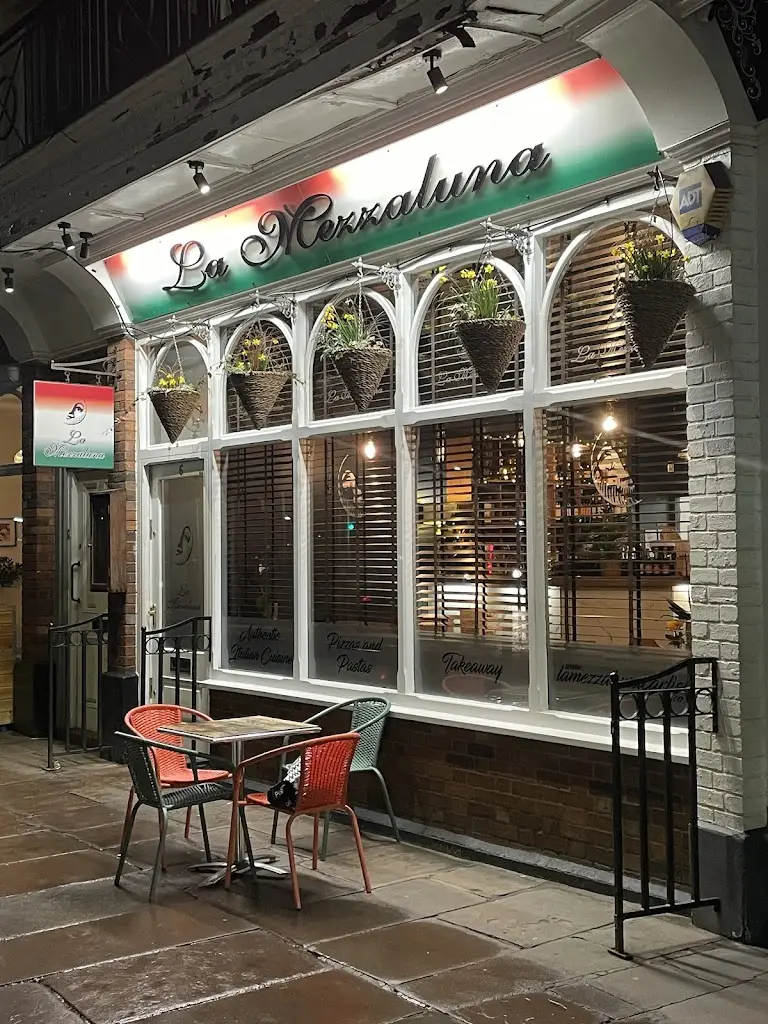 La Mezzaluna restaurant in Carlisle