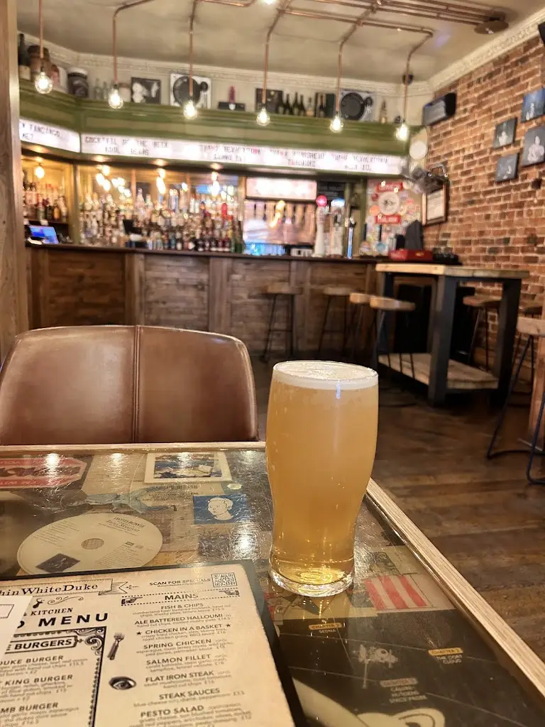 Andi Watson_Thin White Duke_Carlisle_review