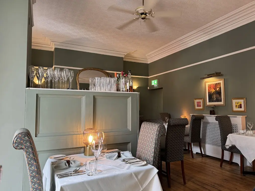 iris y_David's Restaurant_Carlisle_review