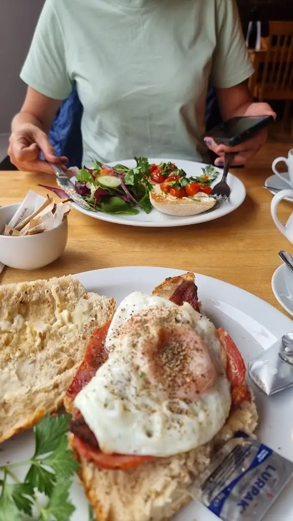 Menu_Bistro 23_Amble_image_8