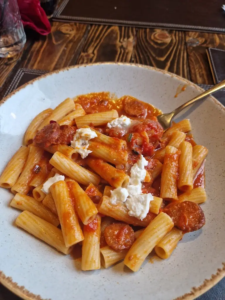 Scott Lynan_ALEX'S PASTA BAR_Carlisle_review