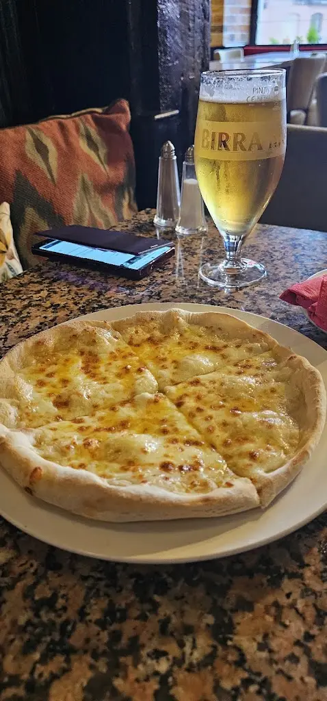 Martin “Skwatinnevil” Sanders_Franco's Italian Carlisle_Carlisle_review