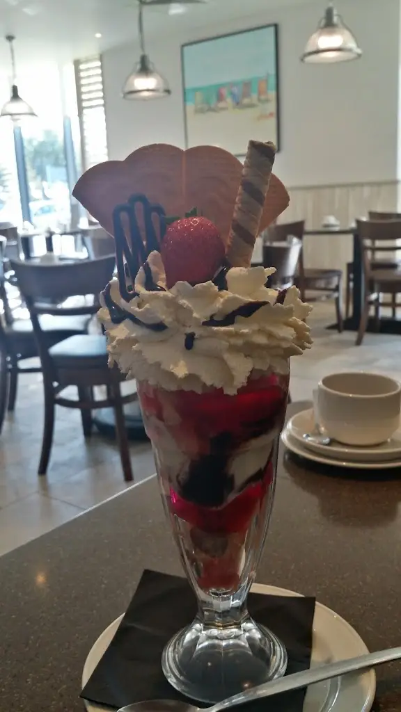 Menu_Whitby's_Catcliffe_image_7