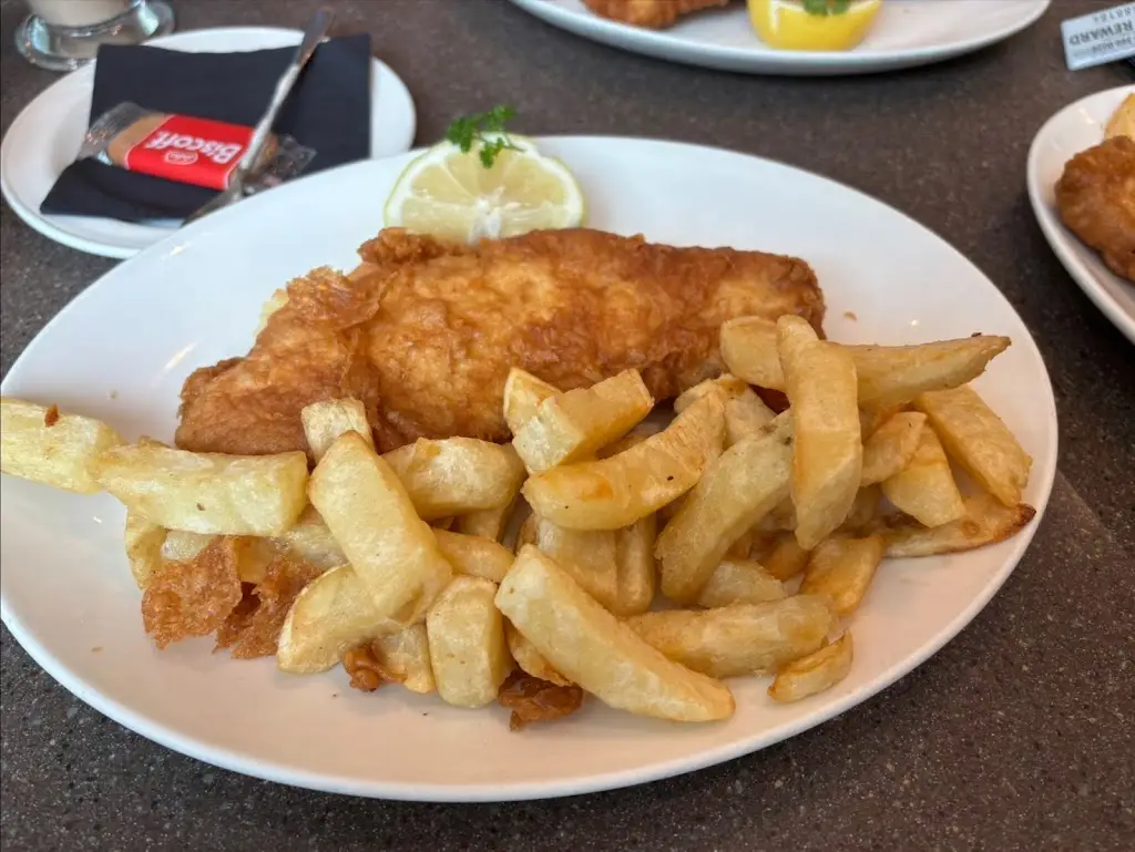 Whitby's_Catcliffe_slider_image_3