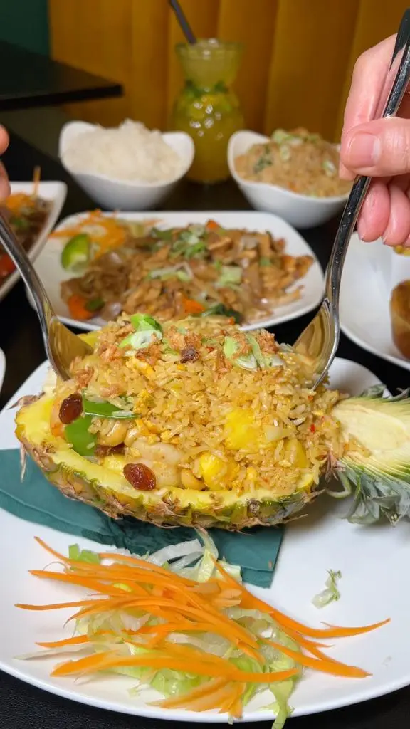 Menu_Thai & Pie_Chadwell Heath_image_9