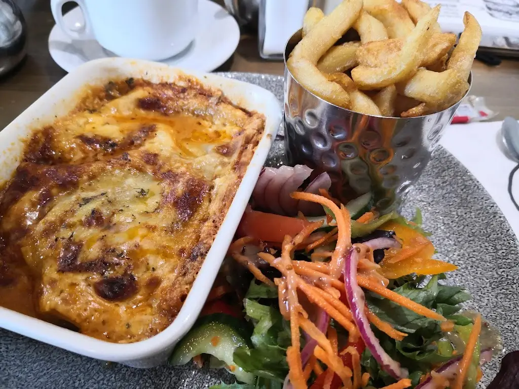 Menu_The White Bull_Cawthorne_image_8