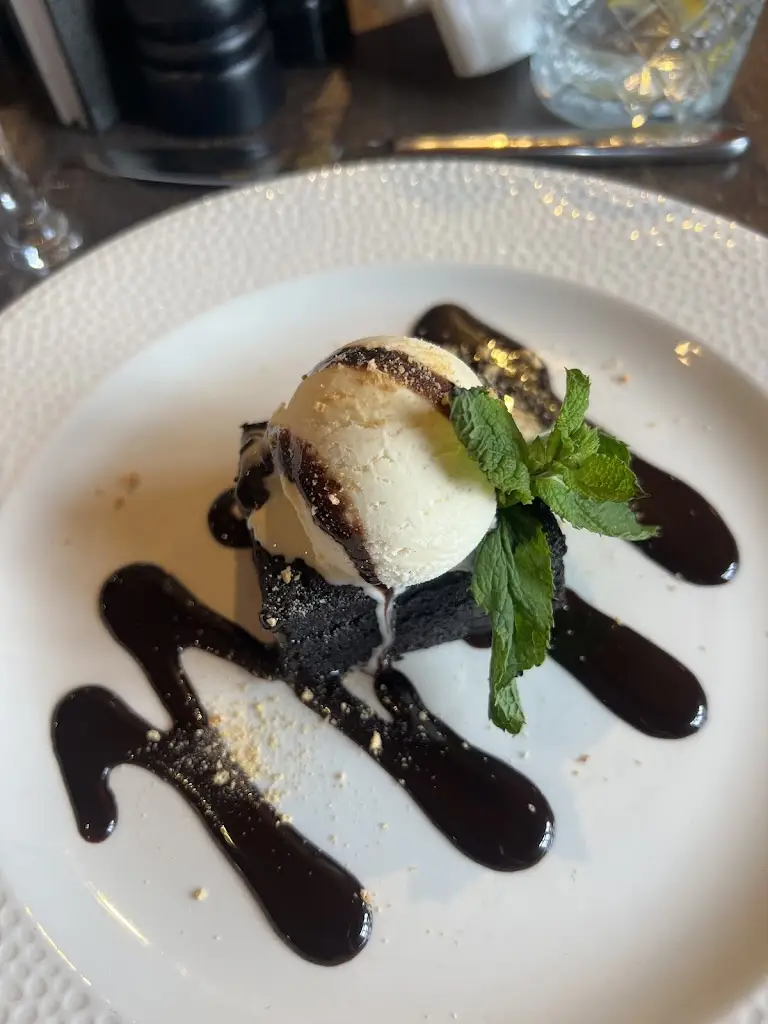 Flying Horse Clophill_Central Bedfordshire_slider_image_3