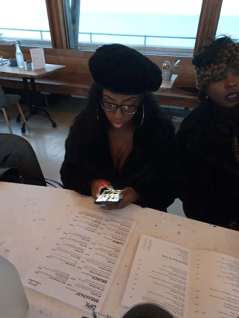 Menu_Sandmartin_Chafford Hundred_image_2