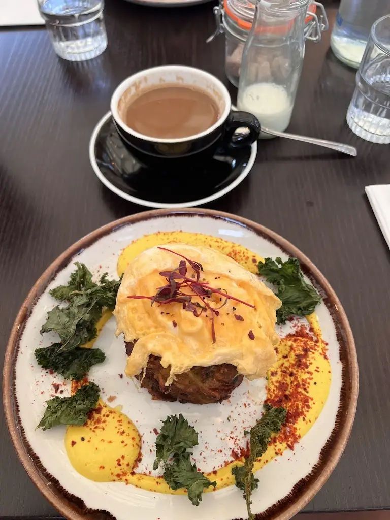 Valeria Rmnv_Brother Marcus Canary Wharf_Canary Wharf_review