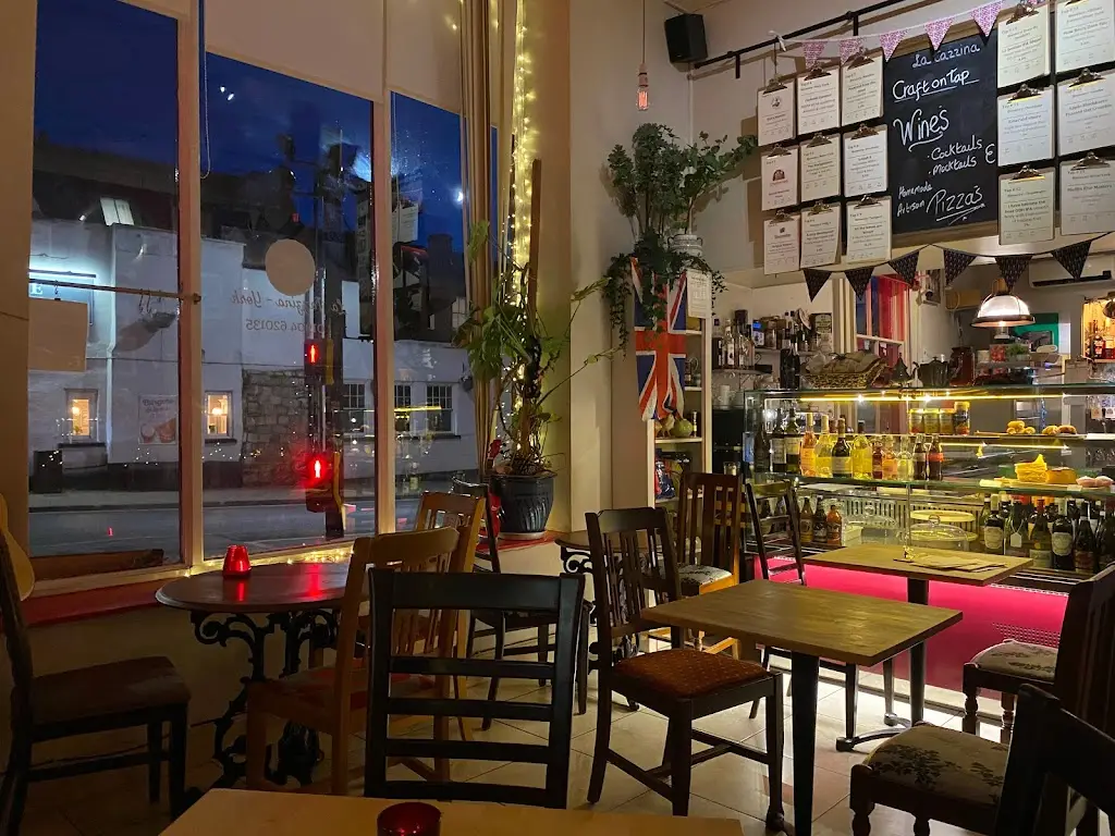 Villaggio_Acomb_slider_image_3