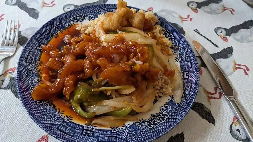 Golden Harbour Chinese Takeaway_Amble_slider_image_2