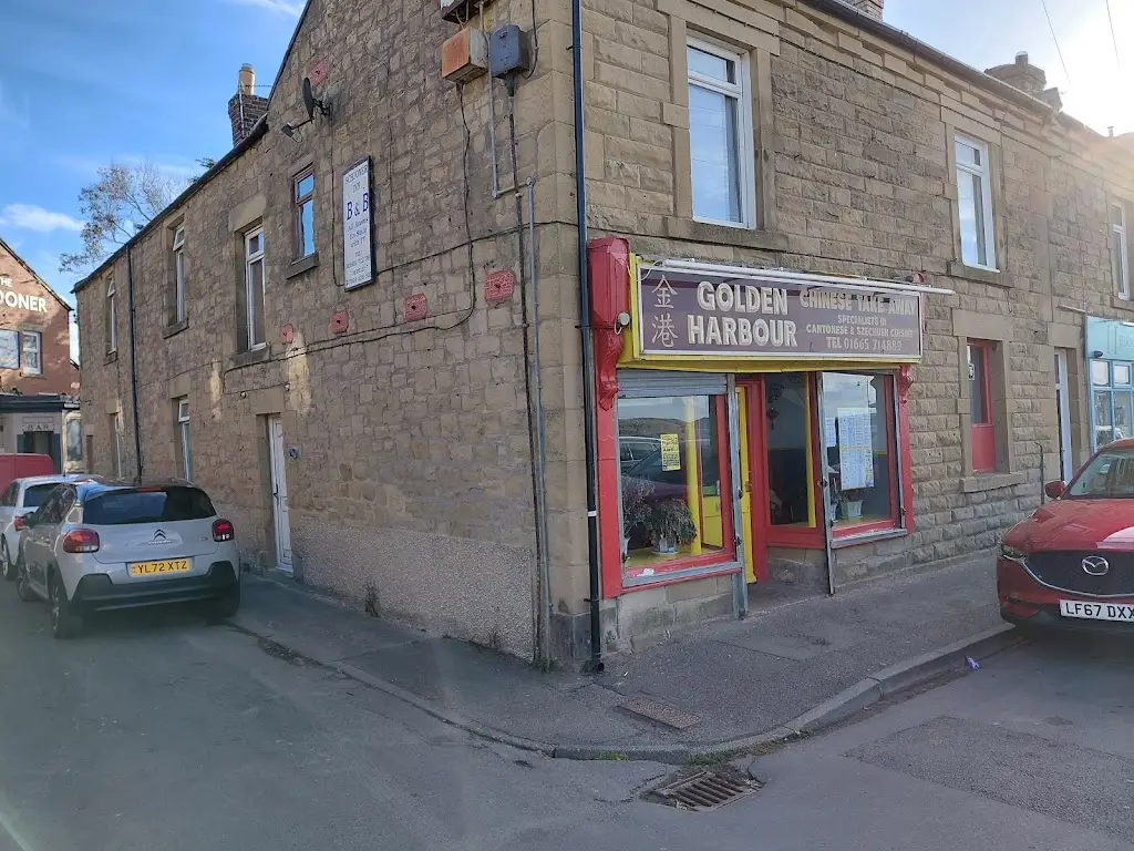 Golden Harbour Chinese Takeaway_Amble_slider_image_3