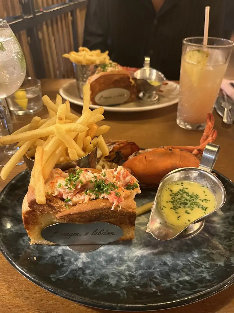 Ramatu N_Burger & Lobster - West India Quay_Canary Wharf_review