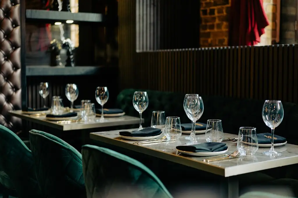 COCO Canary Wharf - Restaurant & Lounge_Canary Wharf_slider_image_1