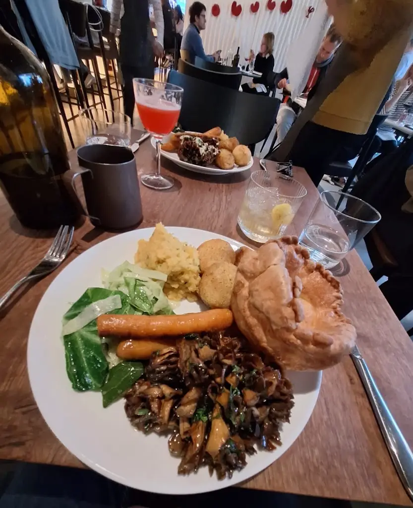 Bill Murphy_Roe - Canary Wharf_Canary Wharf_review