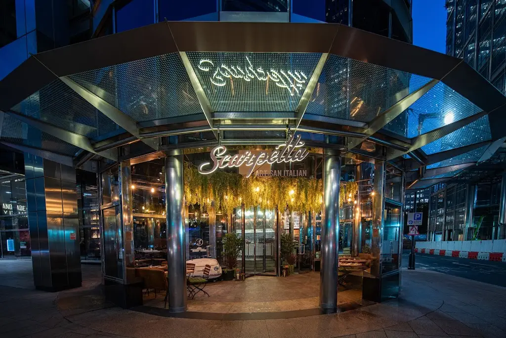 Scarpetta_Canary Wharf_slider_image_1