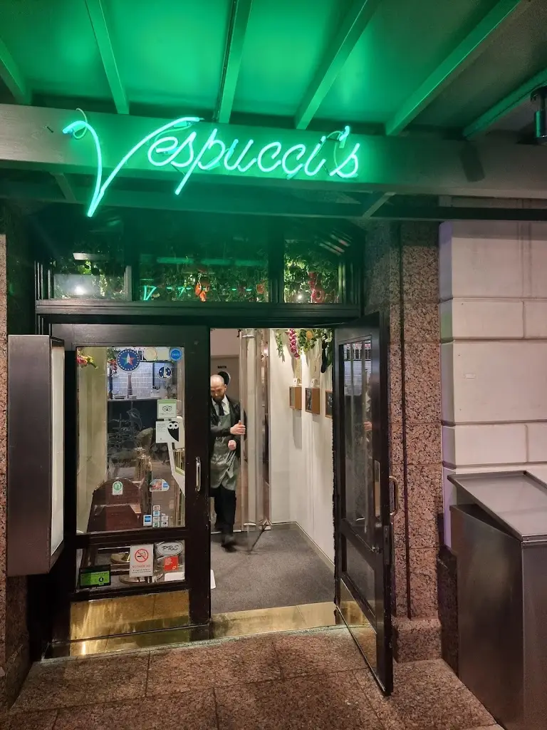 Amerigo Vespucci restaurant in Canary Wharf