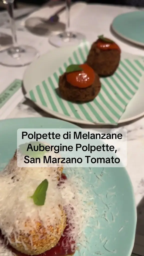 Lina Stores Canary Wharf – Italian Restaurant, Deli & Bar_Canary Wharf_slider_image_2