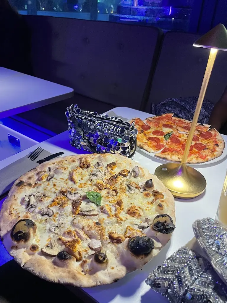 Brera Lounge_Canary Wharf_slider_image_3