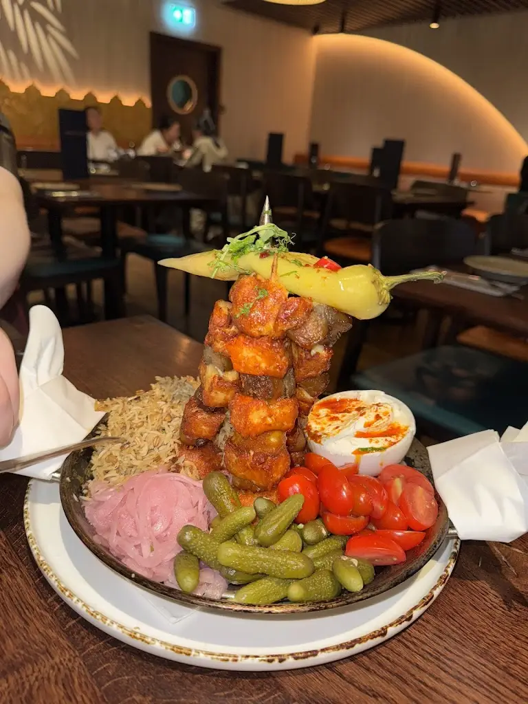 Julia Deckert_Gallio_Canary Wharf_review