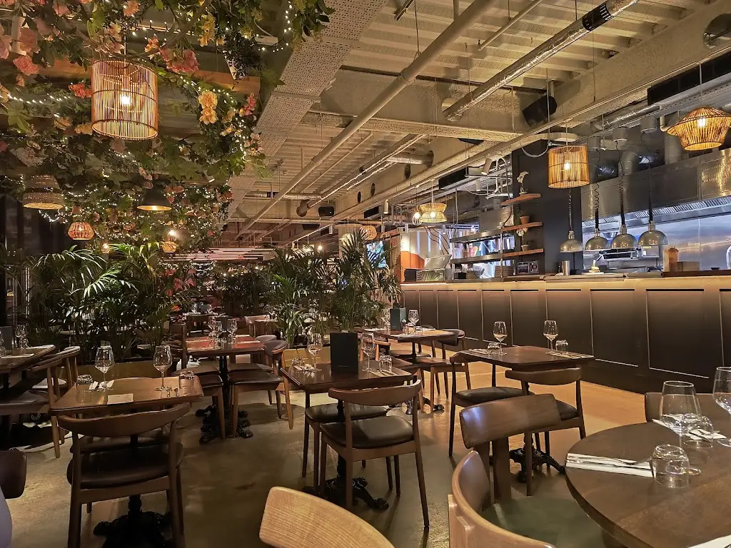 Sam Stone_Pergola on the Wharf_Canary Wharf_review