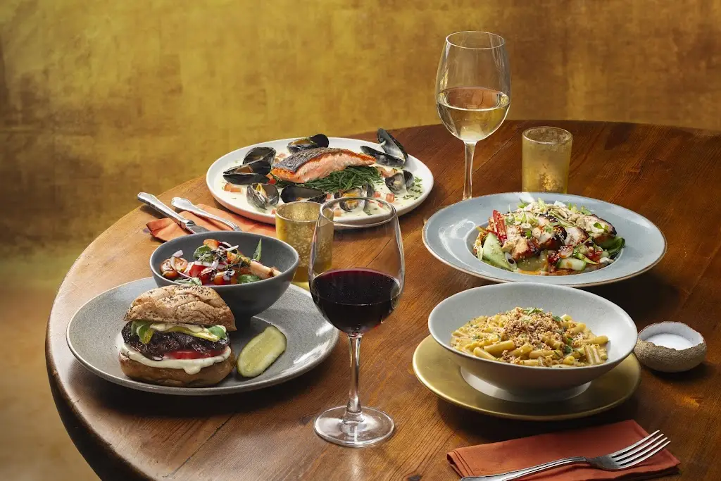 The Sipping Room_Canary Wharf_slider_image_3