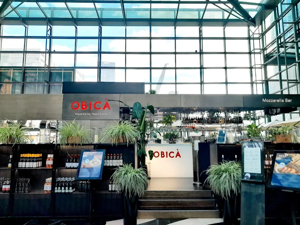 Obicà Mozzarella Bar_Canary Wharf_slider_image_3