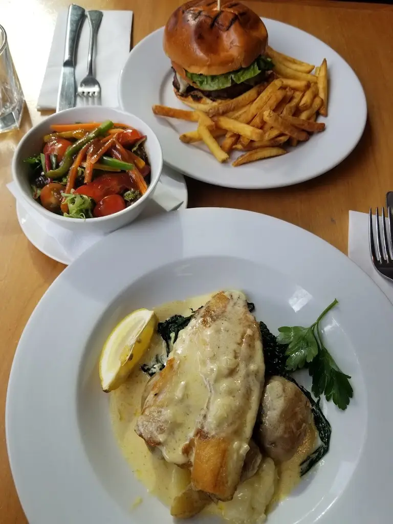 Smollensky's_Canary Wharf_slider_image_3