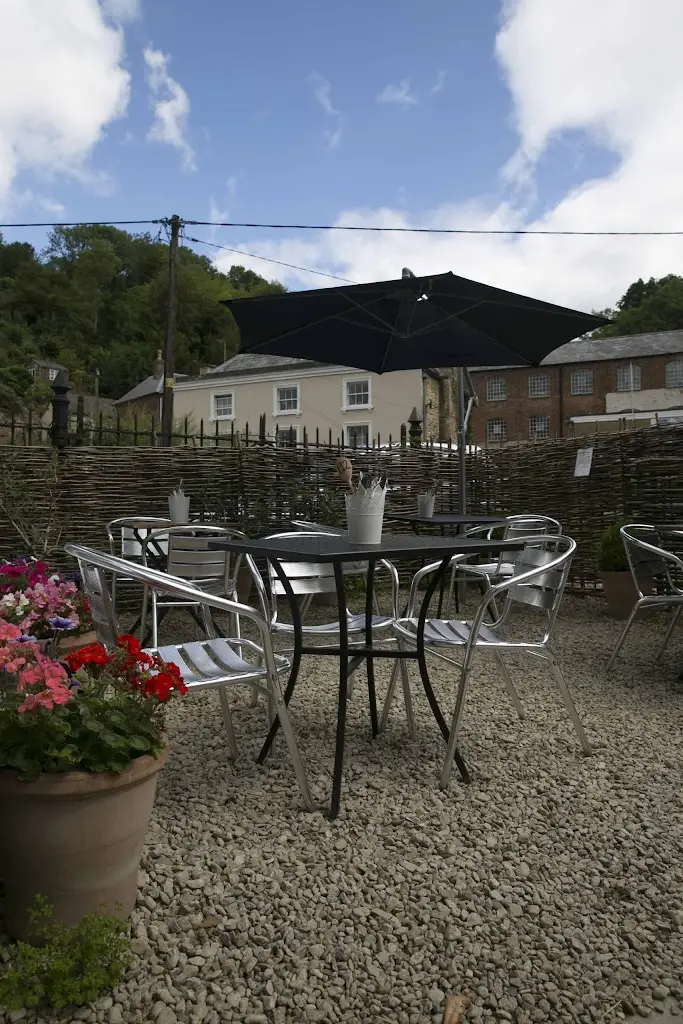 Lavender Bakehouse & Coffee Shop_Chalford_slider_image_1
