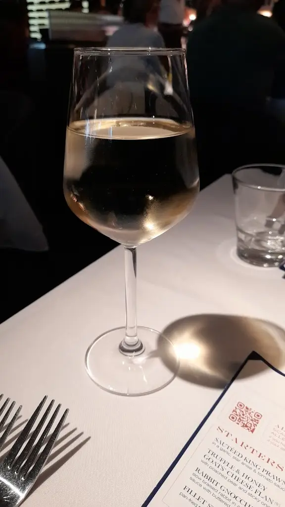 Menu_Albert's Standish_Appley Bridge_immagine_5