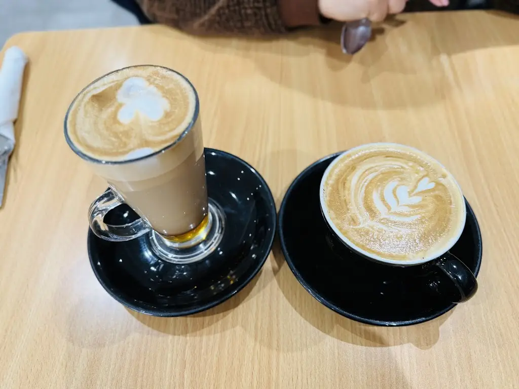 SHEFALI MITTAL_Amareta Cafe_Chadwell St Mary_review