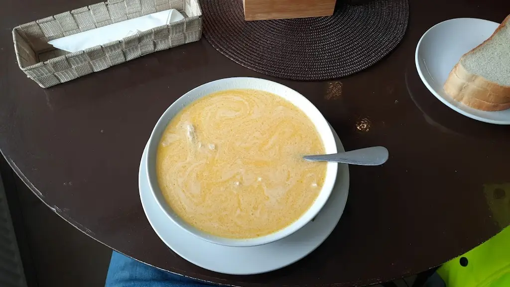 MR_Restaurant Zani_Chadwell St Mary_review