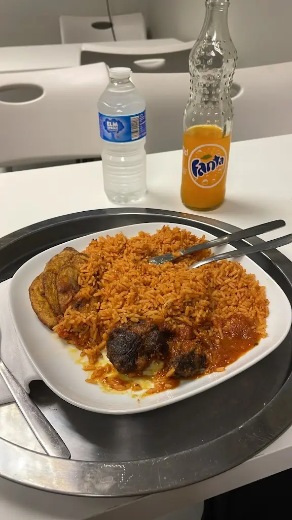 Calabar Aroma Restaurant (UK) restaurant in Chadwell St Mary