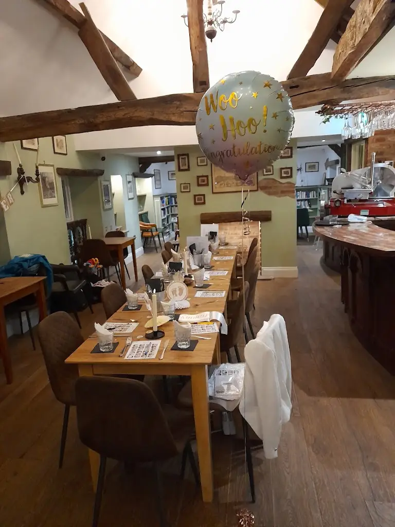 Pat Spedding_Deliziosa_Chapel Allerton_review