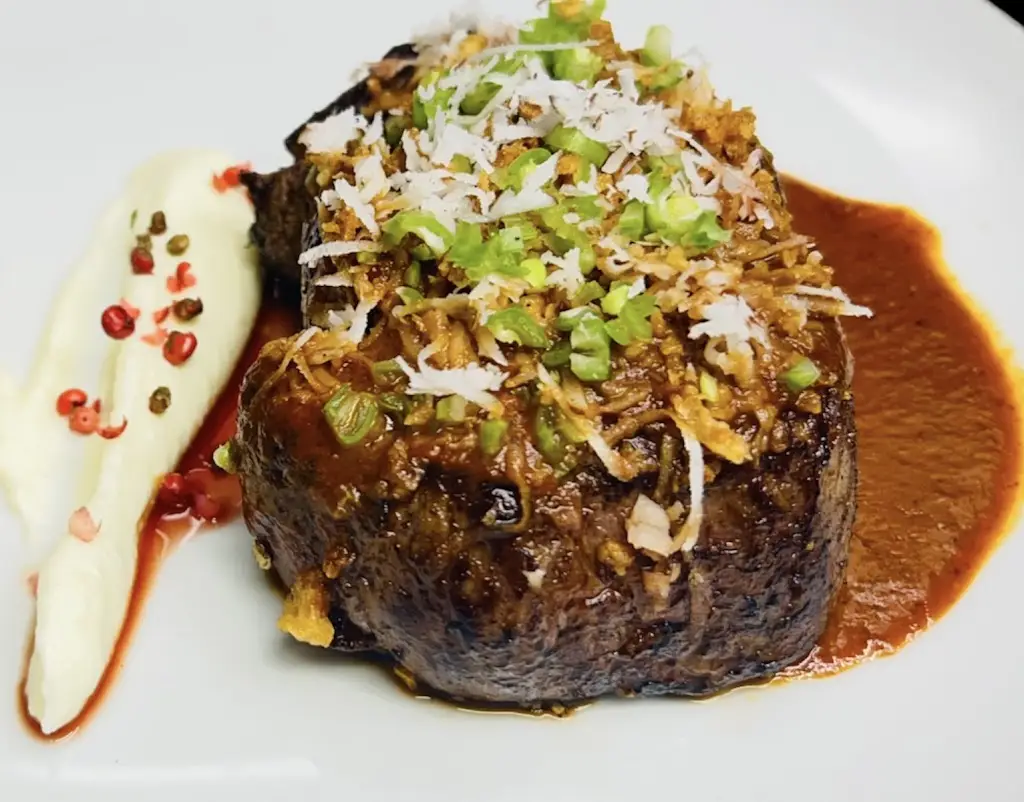 Soami's Trio By Parvin Kumar_Castleside_slider_image_3