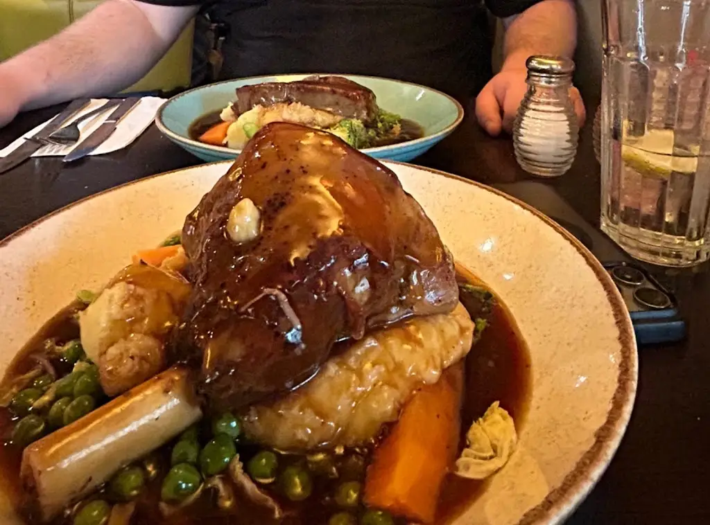 Sale Pepe, Shotley Bridge_Castleside_slider_image_3