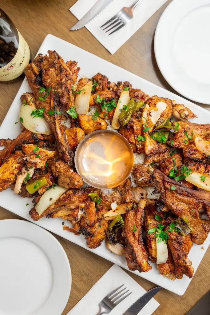 Lara Restaurant_Anstey_slider_image_3